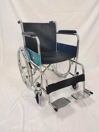 Toilettenrollstuhl, Patientenhilfsgerät für ältere und behinderte Menschen mit eingeschränkter Mobilität